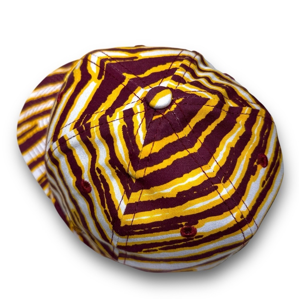 New Era 39Thirty Zubaz Washington Redskins Hat Flex Fit S/M NFL NWOT - Picture 5 of 7